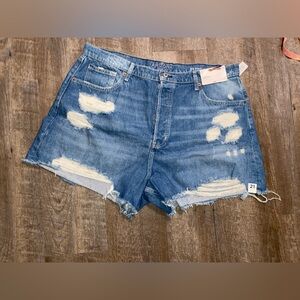 Arizona high rise mom shorts NWT plus size 21
